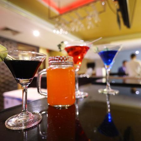 Airport Hotel Ramhan Palace Mahipalpur Yeni Delhi Dış mekan fotoğraf