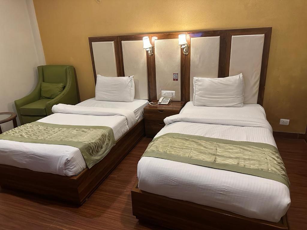Airport Hotel Ramhan Palace Mahipalpur Yeni Delhi Dış mekan fotoğraf