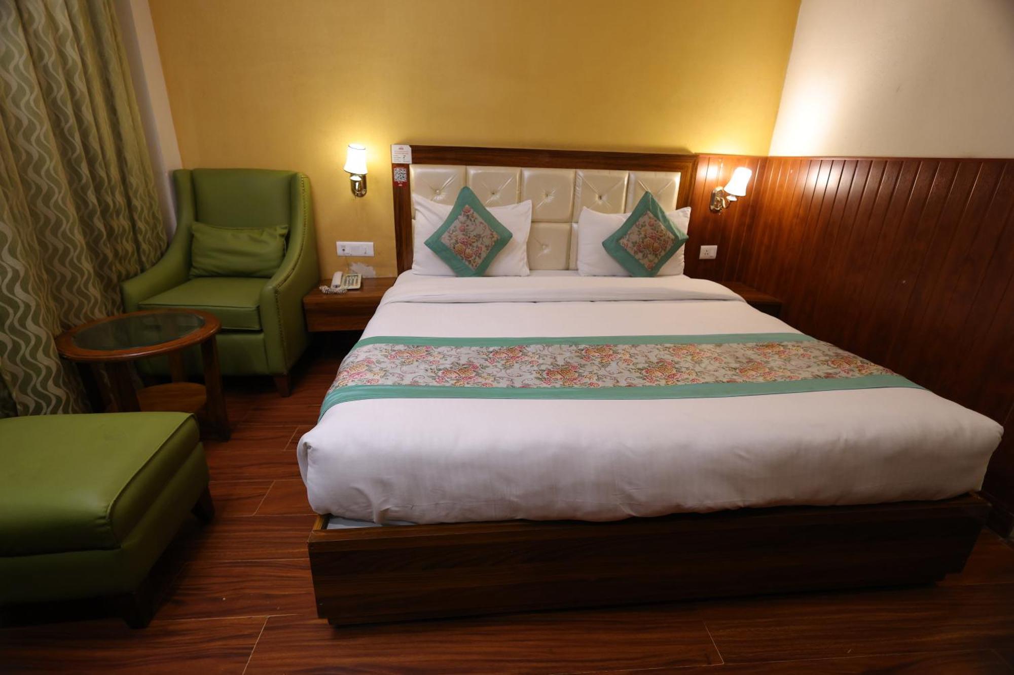 Airport Hotel Ramhan Palace Mahipalpur Yeni Delhi Dış mekan fotoğraf
