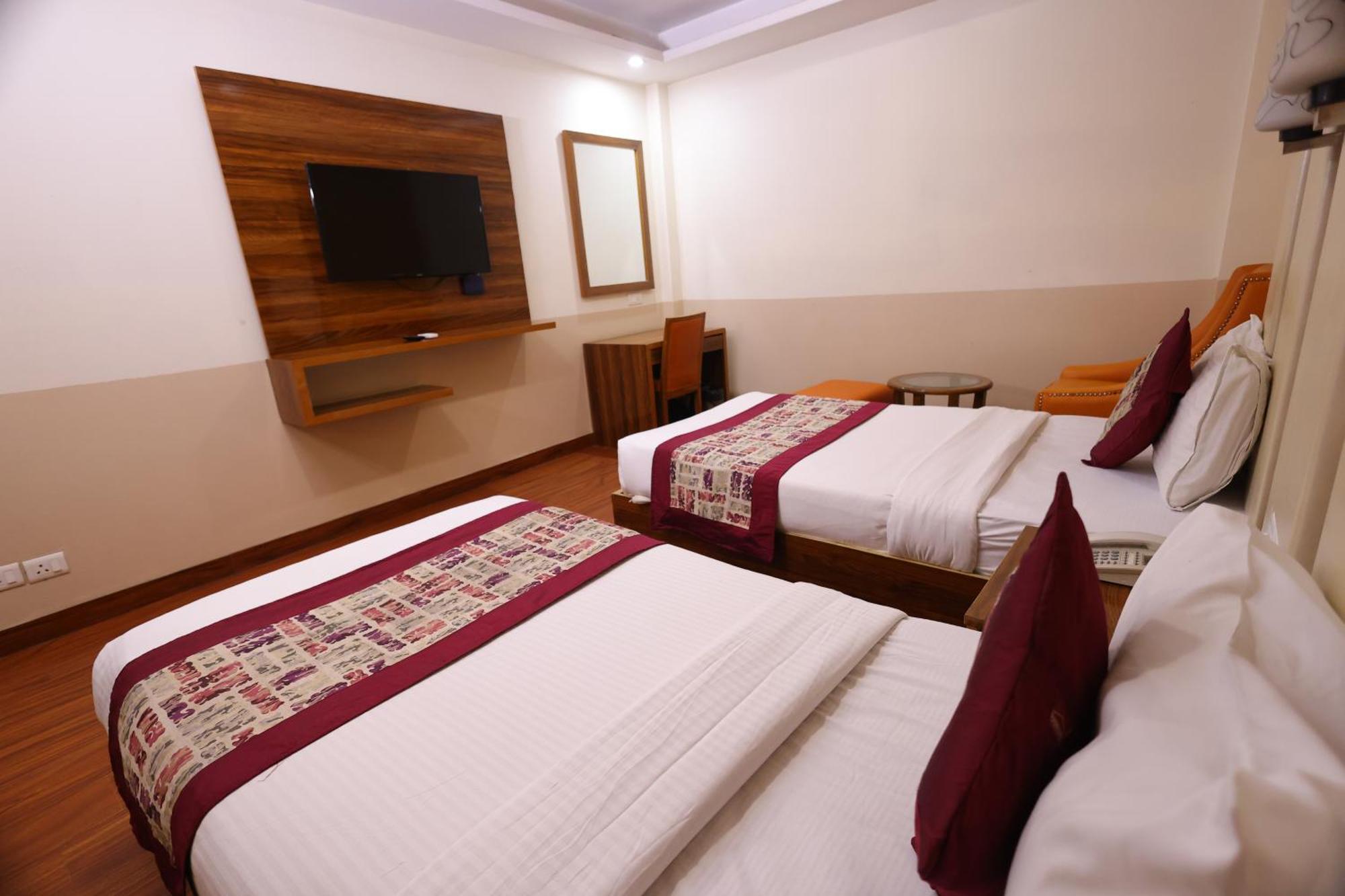 Airport Hotel Ramhan Palace Mahipalpur Yeni Delhi Dış mekan fotoğraf