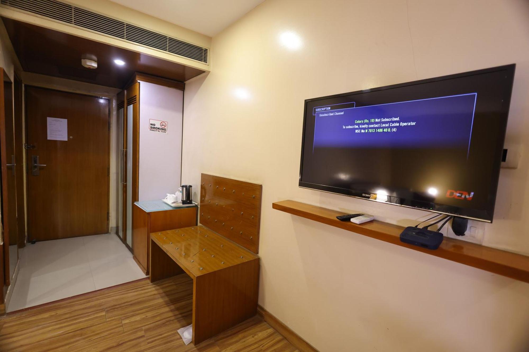 Airport Hotel Ramhan Palace Mahipalpur Yeni Delhi Dış mekan fotoğraf