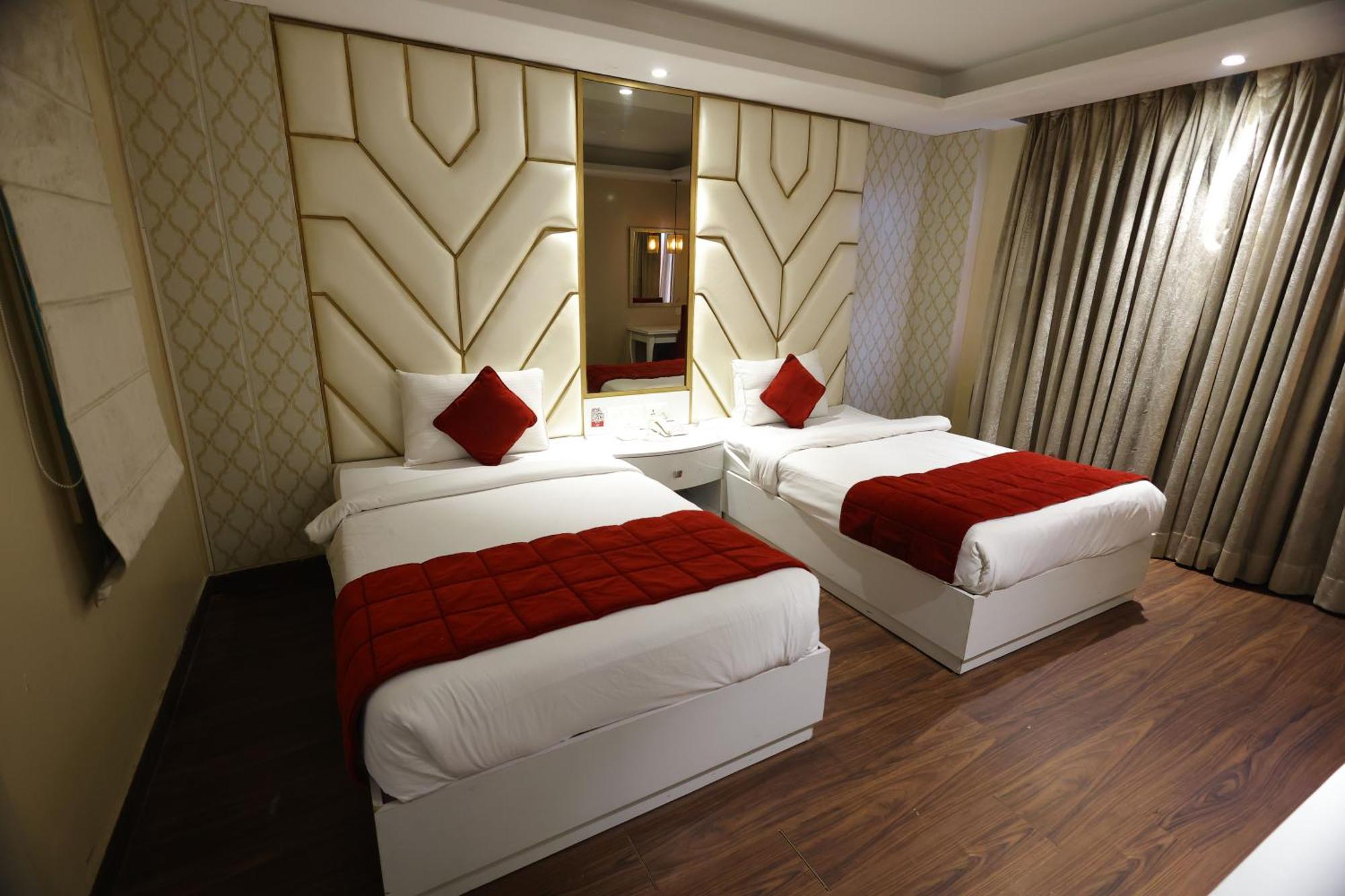 Airport Hotel Ramhan Palace Mahipalpur Yeni Delhi Dış mekan fotoğraf