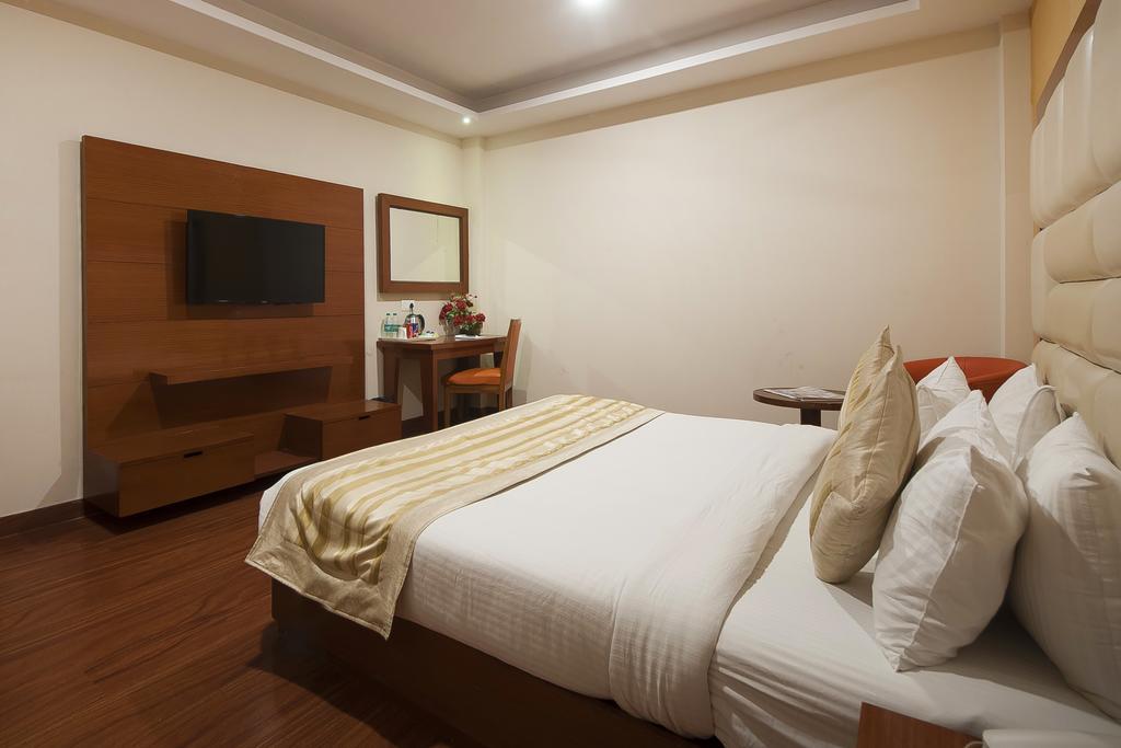 Airport Hotel Ramhan Palace Mahipalpur Yeni Delhi Dış mekan fotoğraf