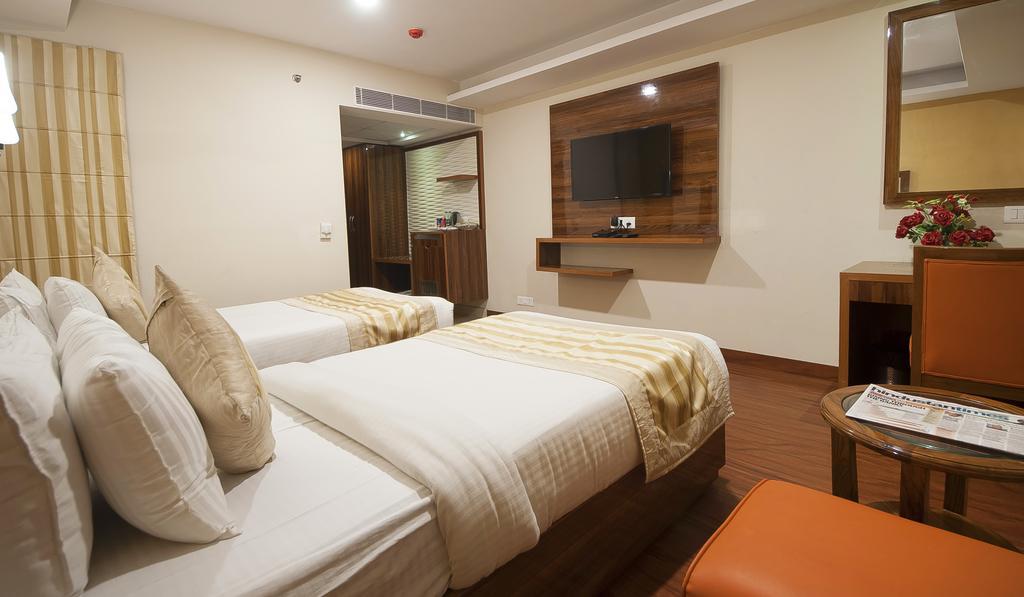 Airport Hotel Ramhan Palace Mahipalpur Yeni Delhi Dış mekan fotoğraf